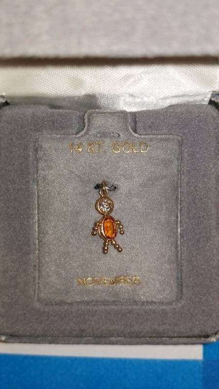 lot 730 image: 14kt Pendant