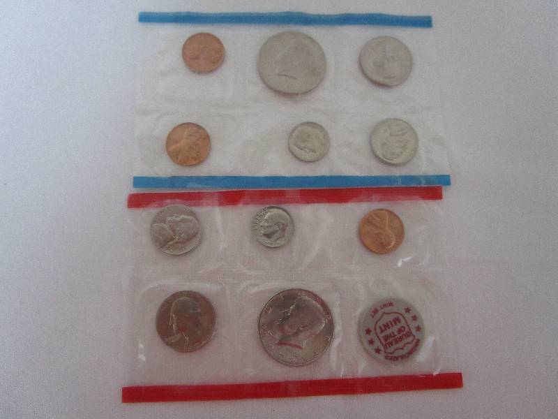lot 868 image: US Mint Coinage Lot