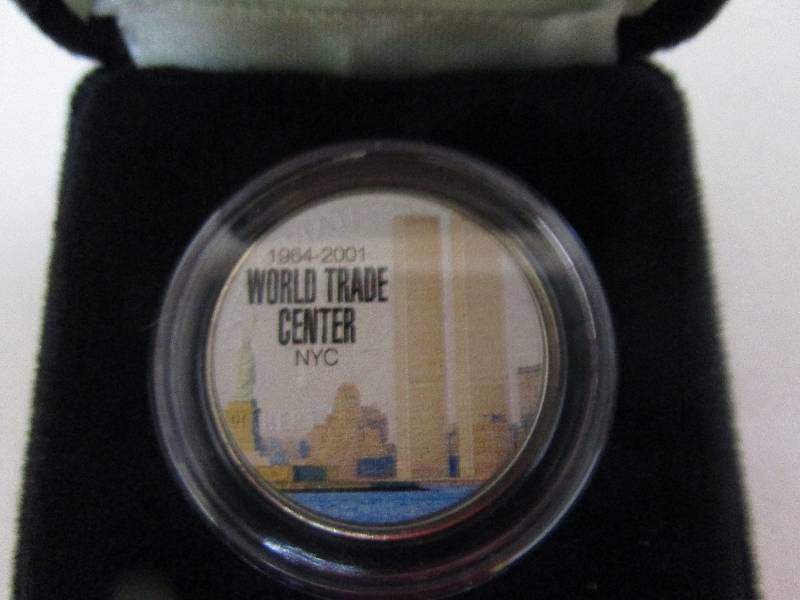 lot 869 image: World Trade Center 9-11 2001 US Statehood Quarter
