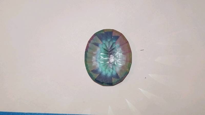 lot 881 image: Faceted Natural Gemstone