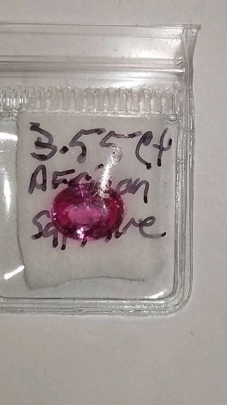 lot 606 image: 3.5ct African Sapphire