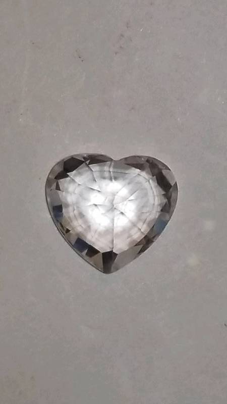 lot 882 image: Heart Shaped White Sapphire