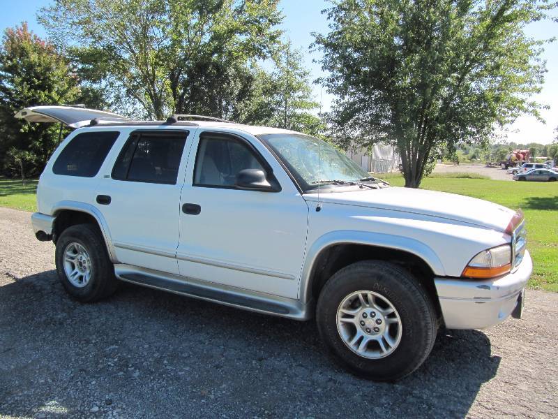 lot 1012 image: 2002 Durango SLT PLUS 4x4