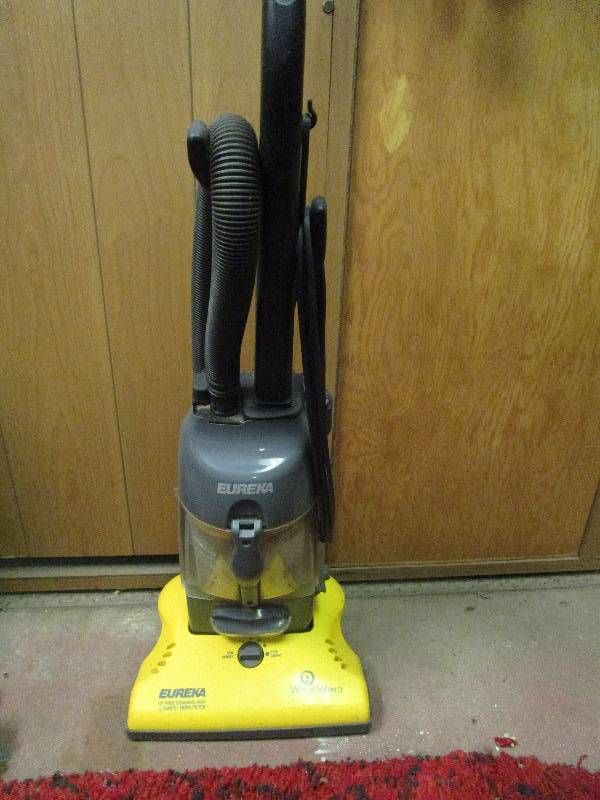 lot 323 image: Eureka Vacuum Cleaner