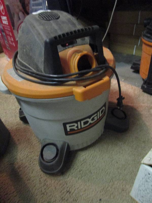 lot 333 image: Rigid Shop Vacuum