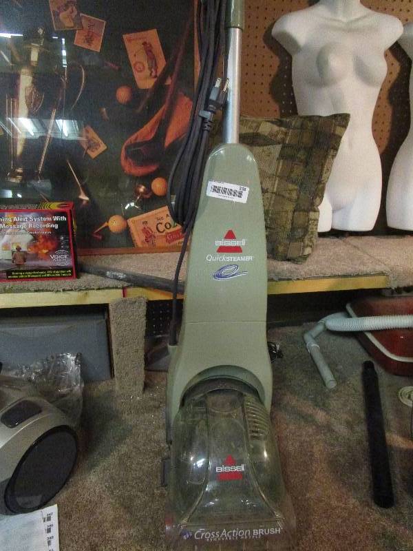 lot 338 image: Bissell Steam Cleaner