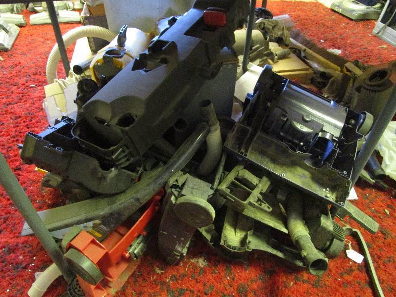 lot 366 image: Huge Lot of Vacuum Parts and Attachments