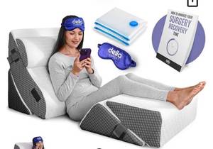 lot 33078 image: della 5pcs Orthopedic Bed Wedge Pillow Set 2023 Version wLeg Elevation Pillow - Adjustable Memory Foam Pillows for After Surgery Recovery, Back Support, Pain Relief, Acid Reflux, Sleeping & GERD (Retail $179.99)