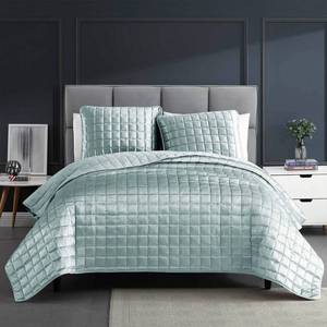 lot 1427 image: Riverbrook Home Lyndon 3 Piece King Coverlet Set Bedding