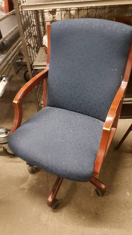 lot 6365 image: Swivel with arm rests office chair.  Clean it up and use it