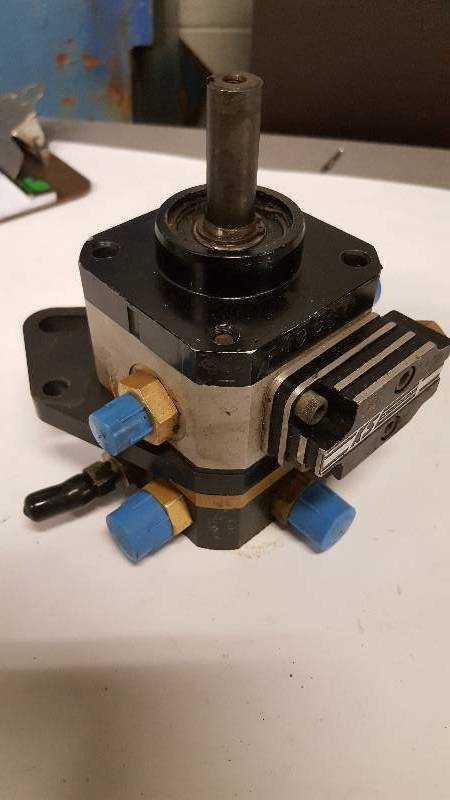 lot 6336 image: Single stage KS Racing Components dry sump oil pump.  Condition is unknown