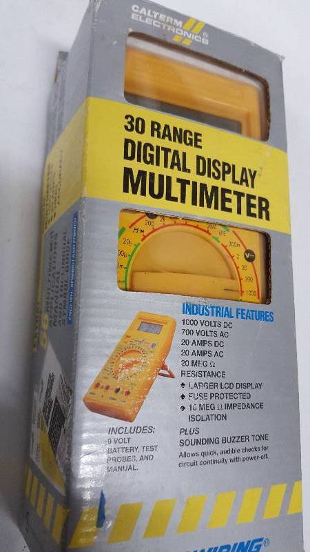 lot 6344 image: NIB 30 range Digital Display Multimeter with lots of features