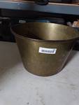Large brass bucket w/handle.