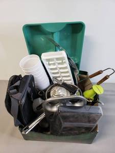 lot 68 image: Huge Lot of Assorted Kitchenware