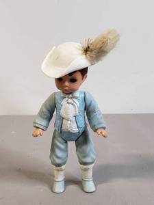 lot 107 image: 2010 McDonalds Madame Alexander Doll (eyes still blink)