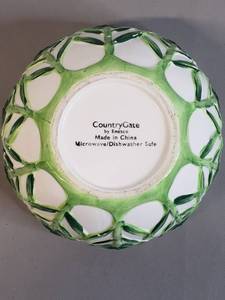 lot 110 image: Enesco County Cafe Bowl Approx 8 Diameter Opening