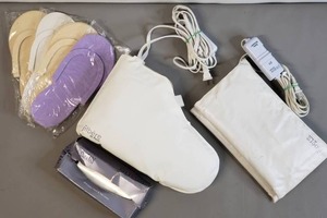 lot 126 image: Get Ready To Be Pampered with Hand and Foot Warmers by Satin Smooth, All Purpose Liners & 4 Pair Disposable Pedicure Slippers