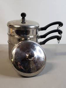 lot 129 image: 7 Diameter Faberware DoubleBoiler & Steamer W Two Lids