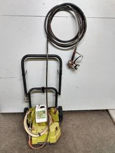 lot 162 image: Ryobi (RAP200G) Airless Power Paint Sprayer