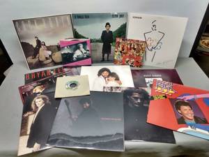 lot 169 image: 11 LP Vinyl Albums  3 - 45s