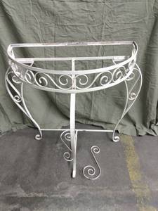 lot 171 image: Half Moon Table 31x15x30 (no top)
