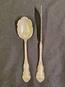 lot 187 image: Panama Silver Set