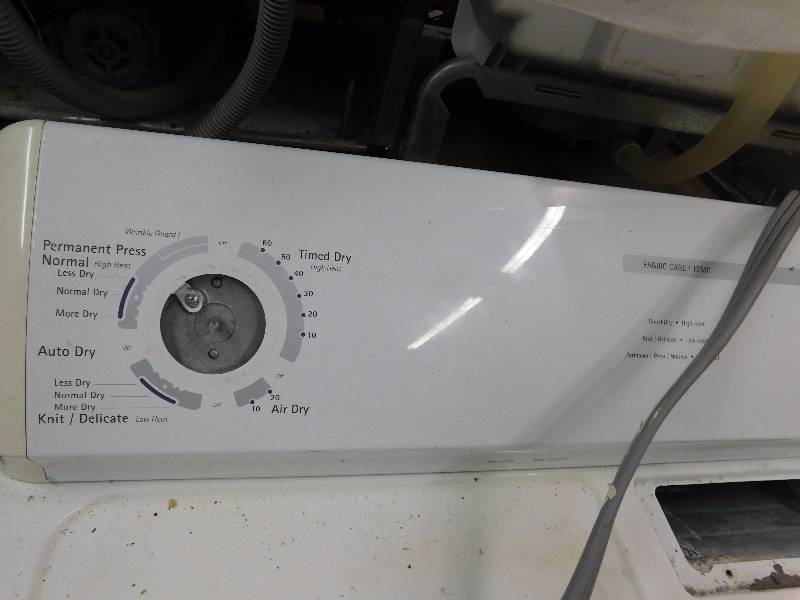 lot 8 image: Kenmore Dryer