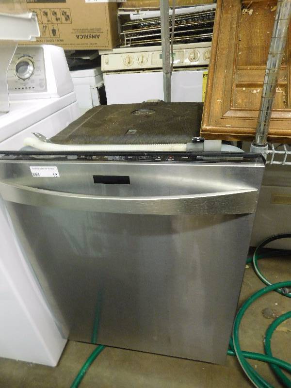 lot 13 image: Kenmore Elite Dishwasher
