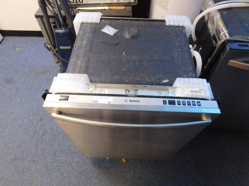 lot 44 image: Bosch Dishwasher