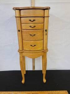 lot 101 image: Wooden jewelry armoire wmirror