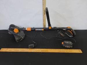 lot 110 image: Worx 20V Electric Weed Eater