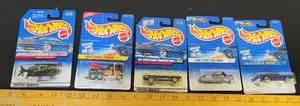 lot 161 image: 5- Hot Wheels
