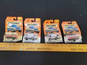 lot 164 image: 4- Matchbox cars