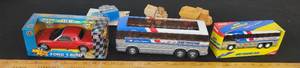 lot 189 image: Mighty Mos, and (2) Greyhound Buses.