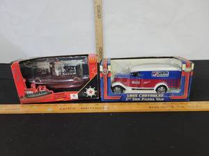 lot 202 image: Texaco 2002 The American Tugboat Bank and a 1935 Chevrolet 1 12 ton panel van
