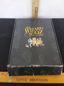 lot 236 image: The Wizard Of Oz Collection 55th Anniversary Edition Movie Script, VHS Movie, VHS Concert and  CD Concert
