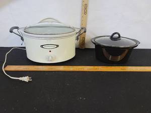 lot 270 image: Hamilton Beach crockpot and crockpot insert wlid