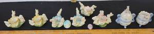 lot 328 image: CB Luster Rabbit Easter Decor Set