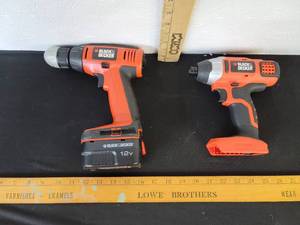 lot 340 image: Black&Decker 12v Drill And A 20v Lithium Impact