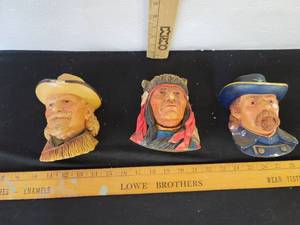 lot 356 image: Legend Products Heads wChips