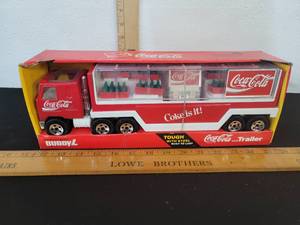 lot 440 image: Coca-Cola 89 Buddy L Coke Delivery Truck