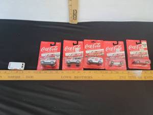 lot 446 image: 5- Vintage Coca- Cola Die-Cast Cars