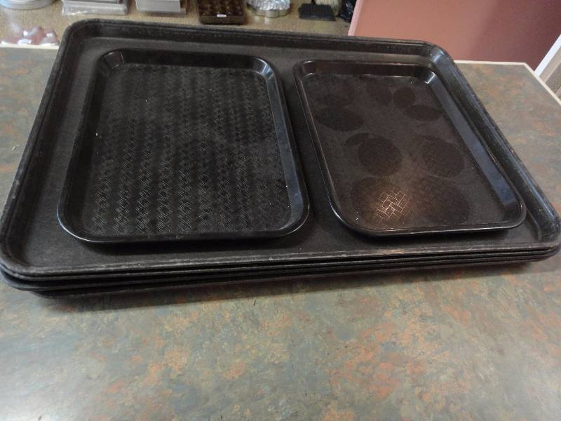 lot 1565 image: Baking Sheet Lot