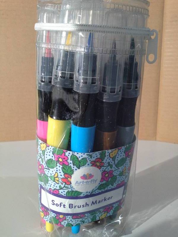 lot 6120 image: 12 Water Brush Marker Pen Set For Drawing With Flexible Tip for Watercolor Painting Calligraphy Lettering Manga Illustration