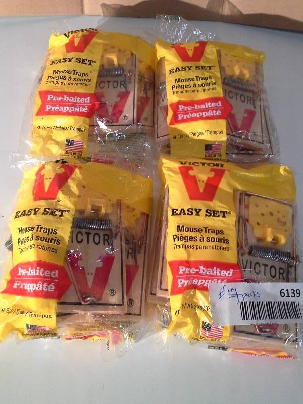 lot 6139 image: Victor Easy Set Mouse Trap (4 Pack) - 4 Four Packs