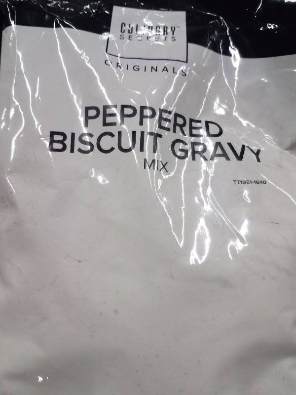 lot 8714 image: Peppered Biscuit Gravy Mix