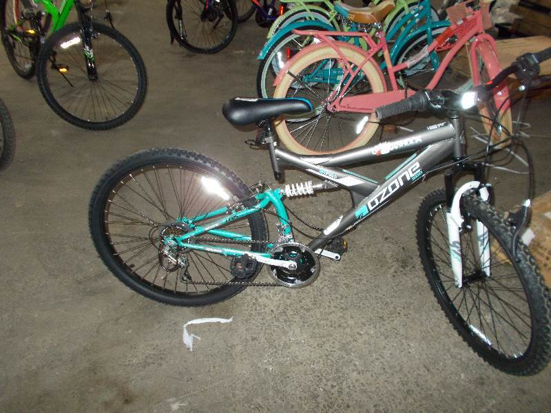 lot 6439 image: Ozone Mountain Bike