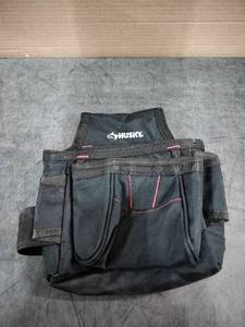 lot 2962 image: Husky Tool Belt