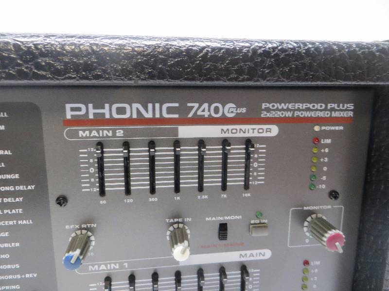 Phonic Powerpod 740 Plus 2X220W 7-Channel Powered Mixer with Digital  Effects Regular