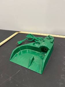 lot 1007 image: Electric Putting Partner Ball Returner (Works)